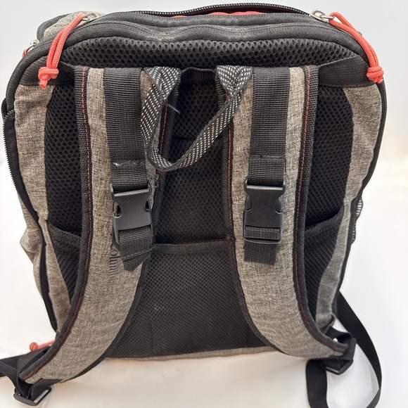 BACKPACK Columbia Insulated  Cooler Ice Chest Gray & Black Excellent Condition - Picture 9 of 11